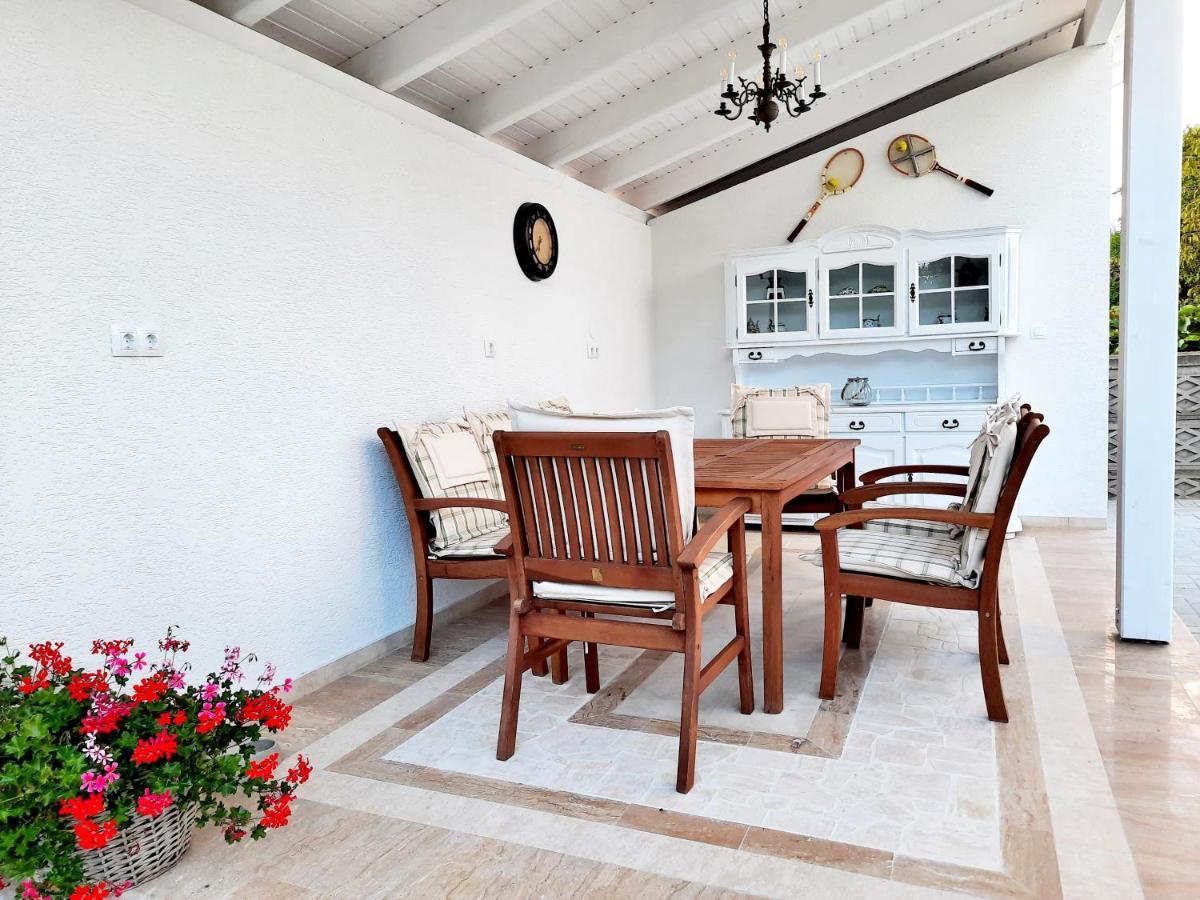 Casa Mora Hotel Deva Luaran gambar