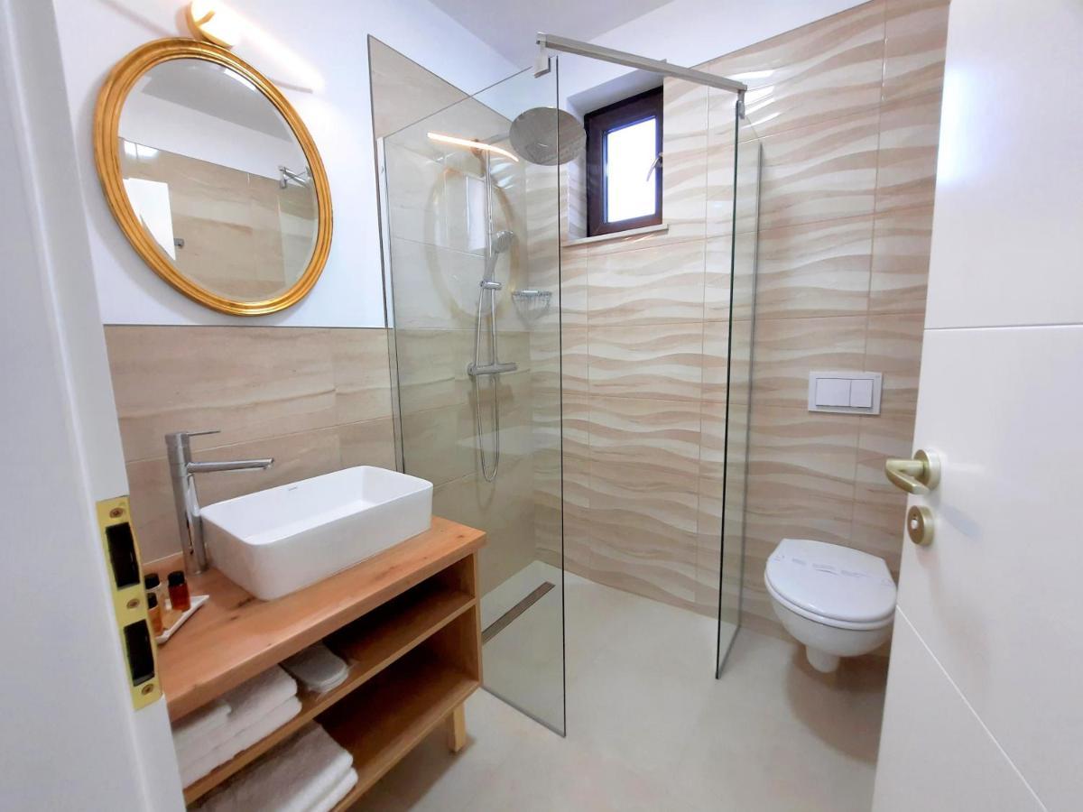 Casa Mora Hotel Deva Luaran gambar